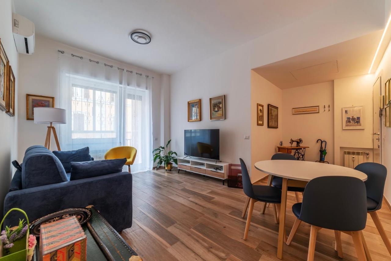 Piazza Re Di Roma Comfy Apartment Exterior foto