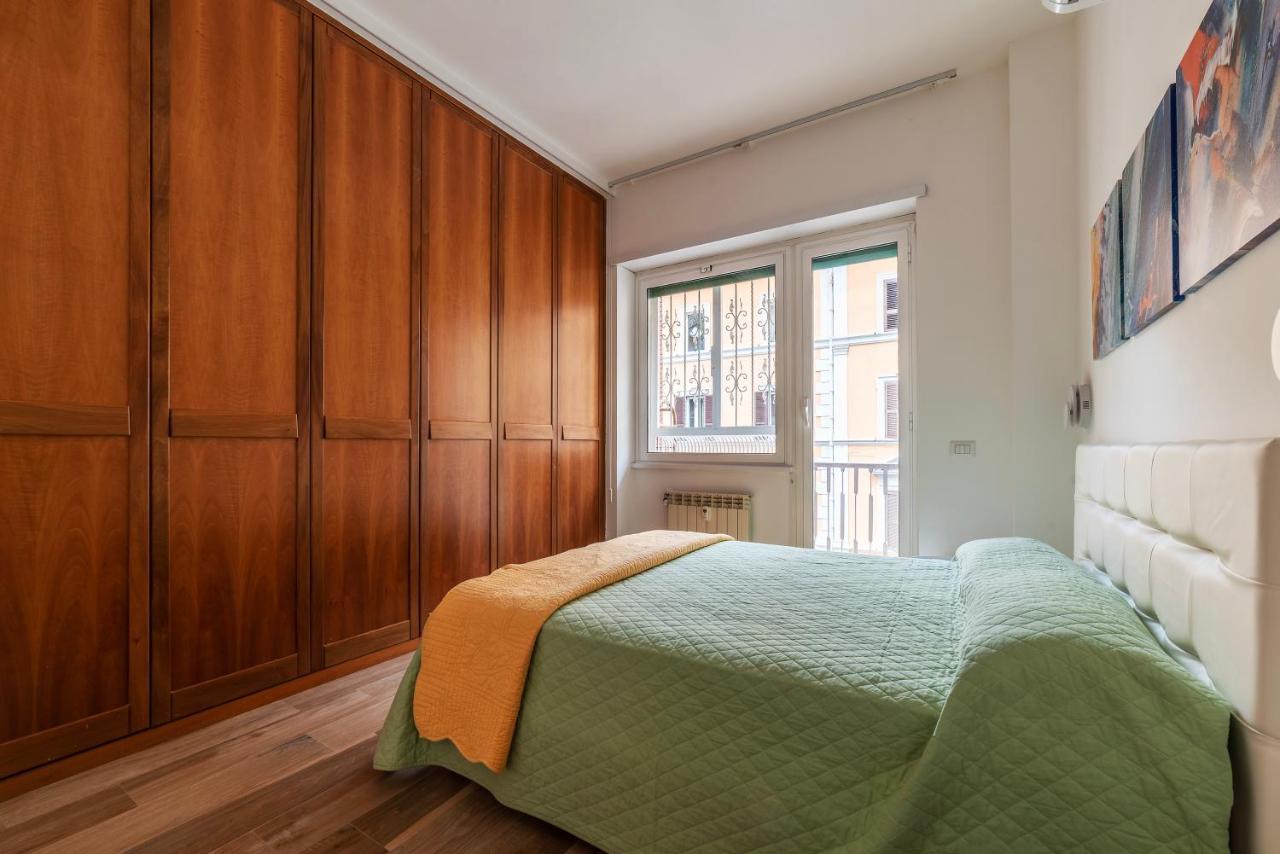 Piazza Re Di Roma Comfy Apartment Exterior foto