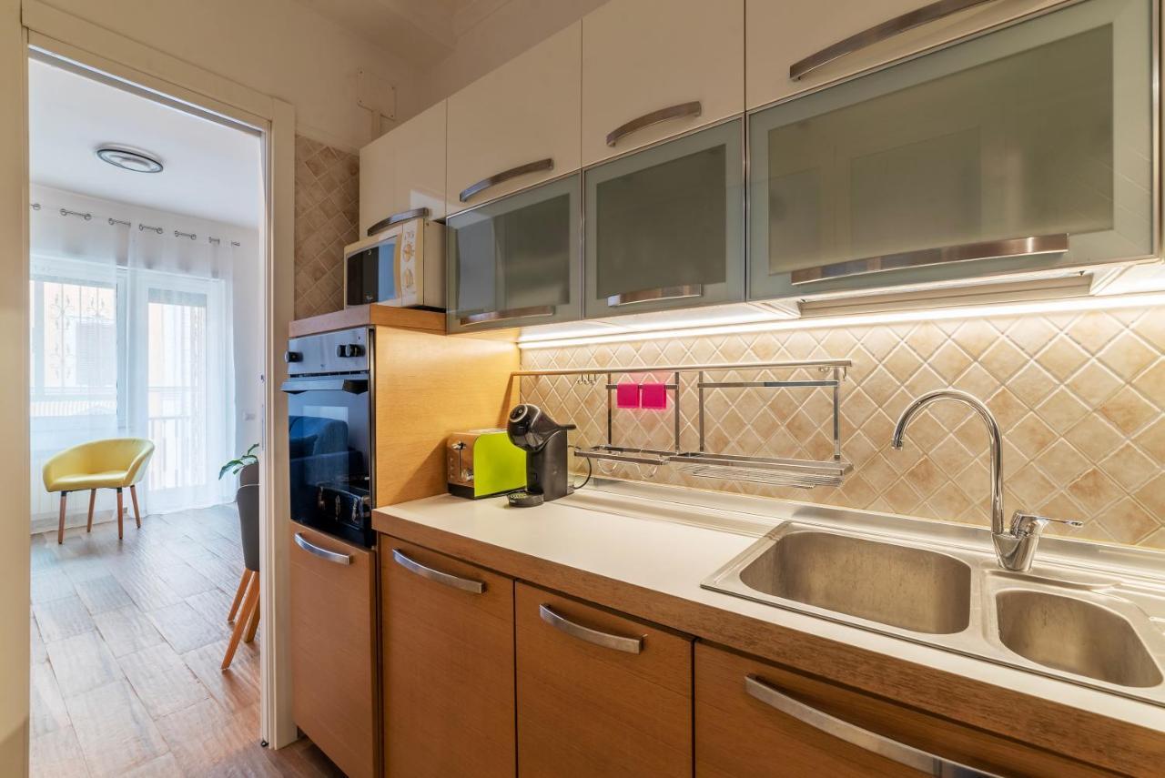 Piazza Re Di Roma Comfy Apartment Exterior foto